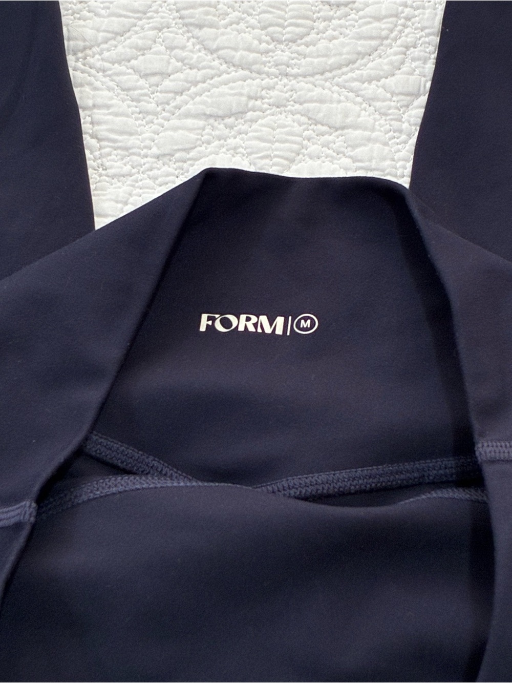 FORM by Sami Clarke Navy Core High Waisted Leggings Yoga Pilates Athletic M - Picture 3 of 8
